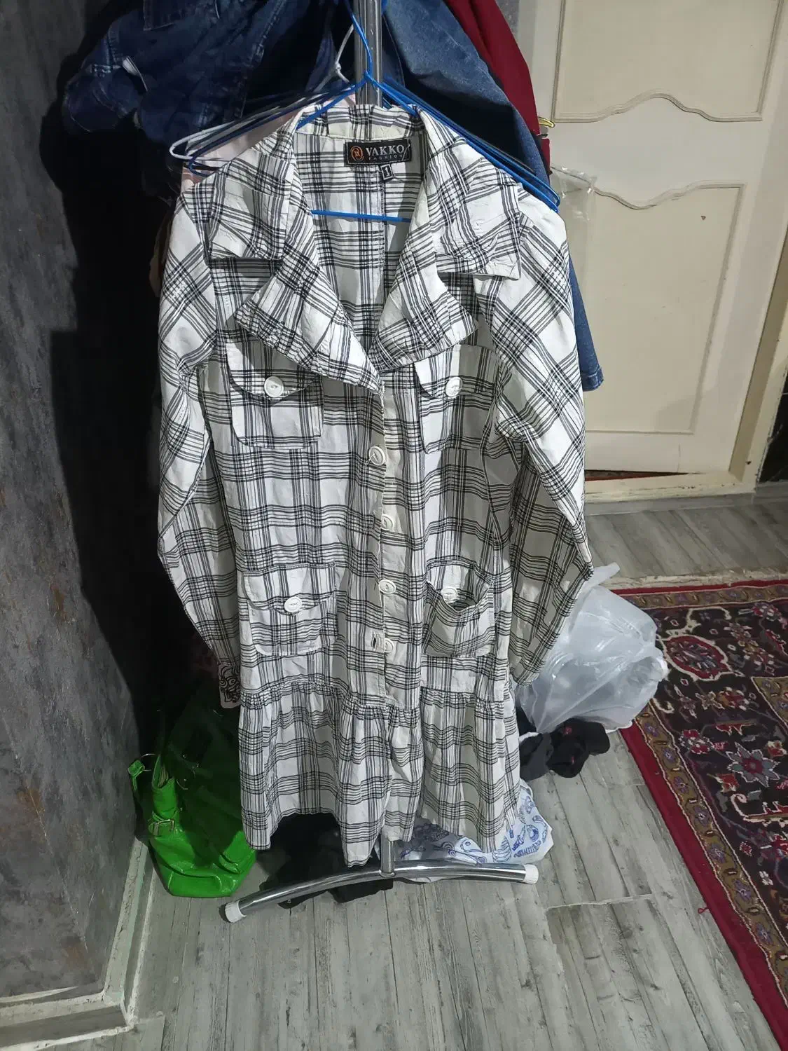 فروش عمده پالتو مانتو شلوار فقط یک میلیون و هشصد|لباس|اردبیل, |دیوار