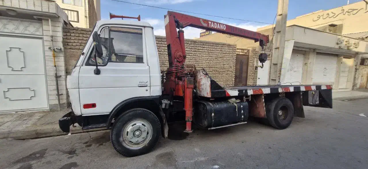 جرثقیل کاویان|خودرو سنگین|قم, زاویه|دیوار