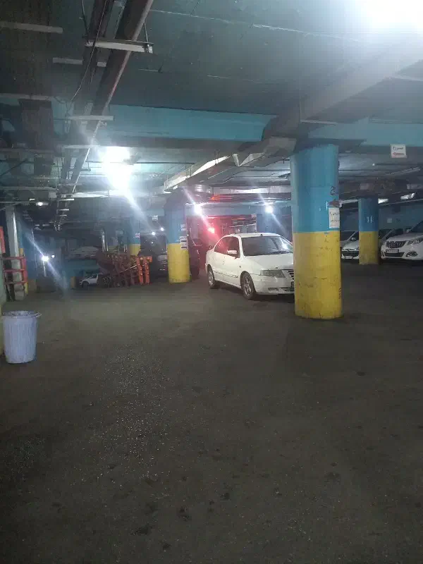 بازنشسته دارای گواهی نامه وتوانایی جابجای پارکینگ|استخدام سرایداری و نظافت|تبریز, |دیوار