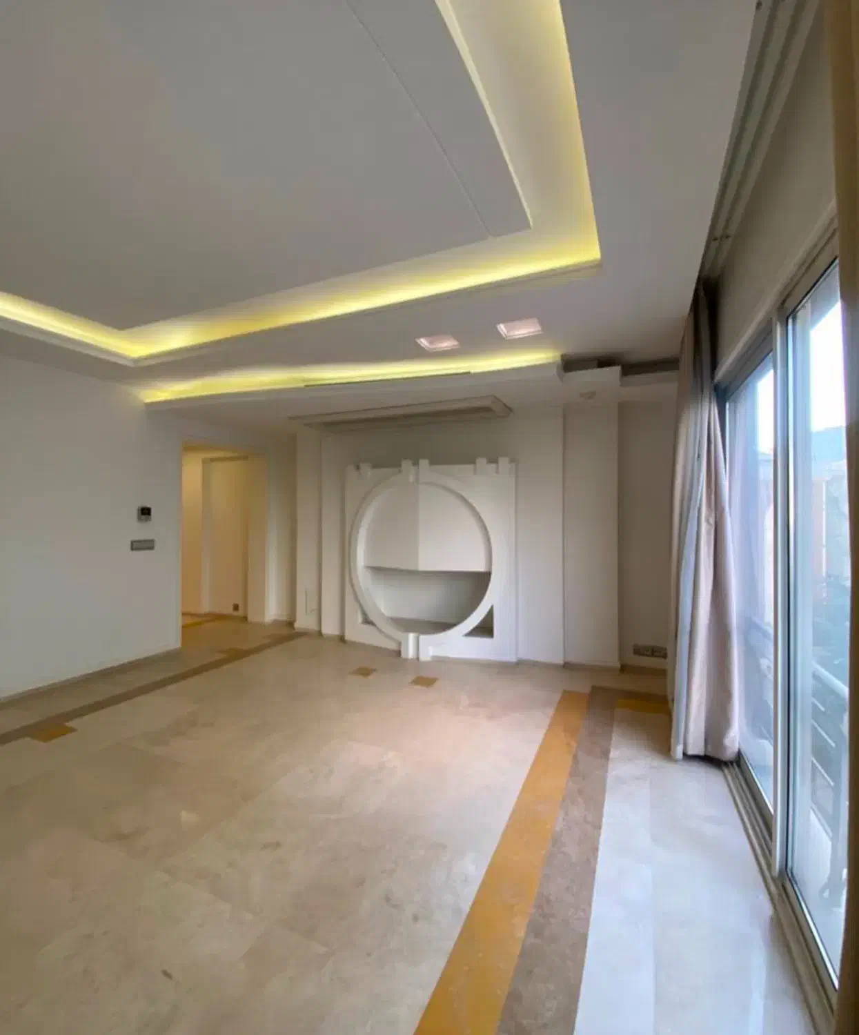 فرشته ۲۲۰ متر ۳خواب ۳ مستر