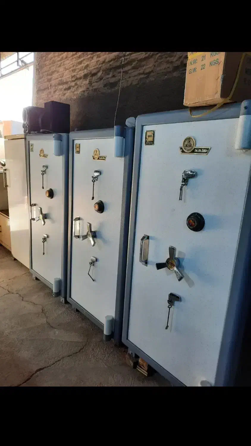 ورامین گاوصندوق|ابزارآلات|قرچک, مهدیه|دیوار