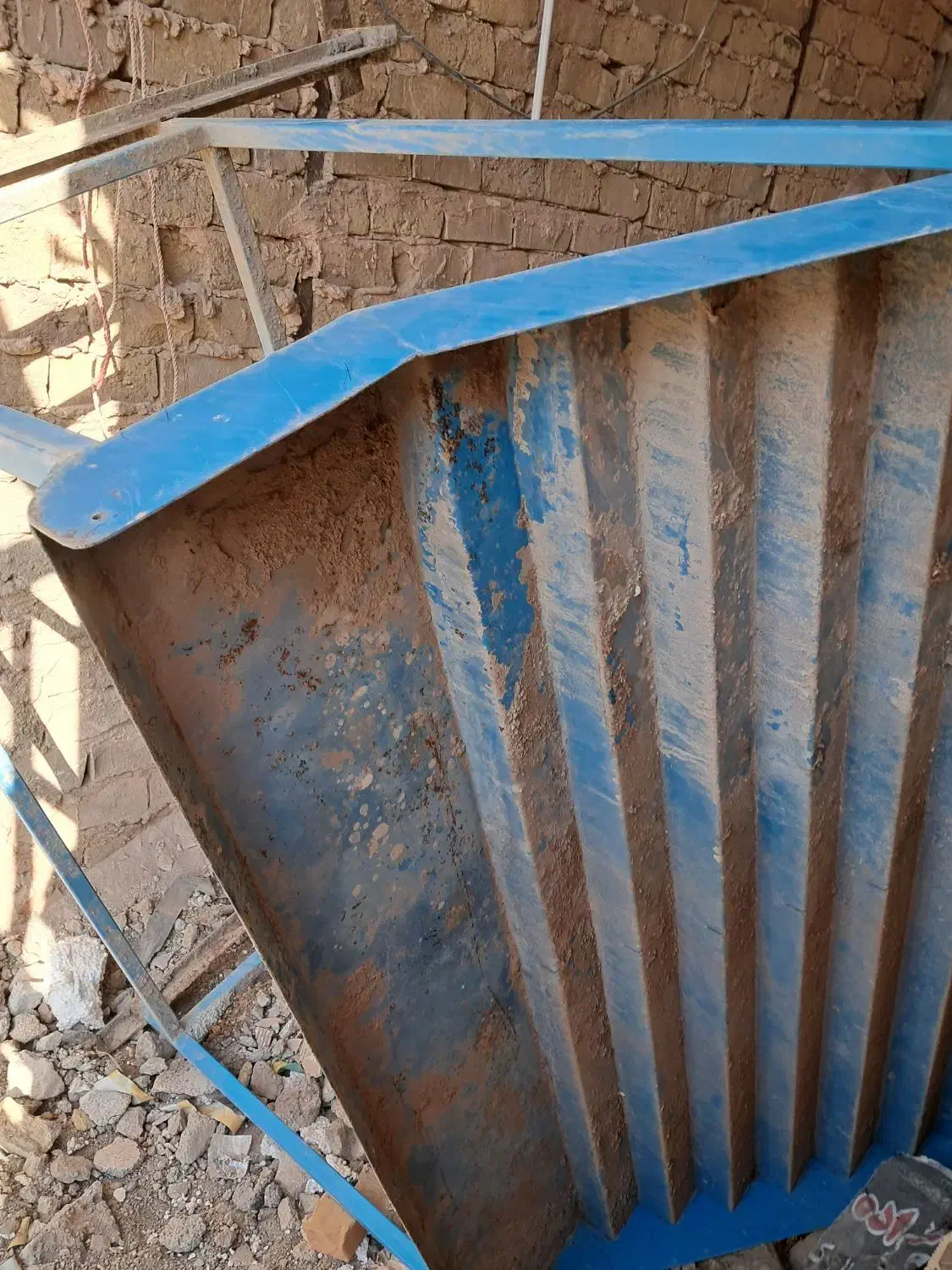 نبشی اهن میز میوه   سنگین|حراج|سبزوار, قصبه شرقی|دیوار