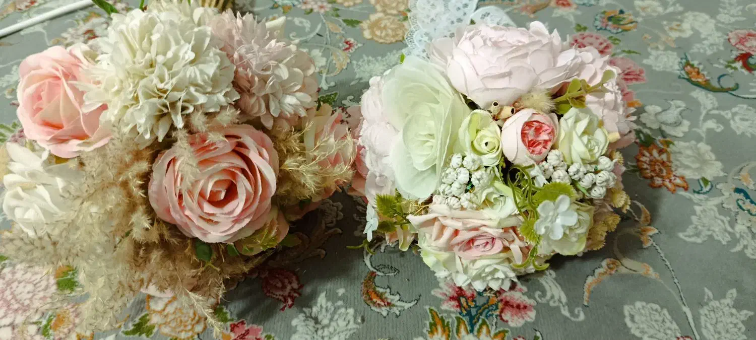 دسته گل عروس|گل مصنوعی|قروه, |دیوار