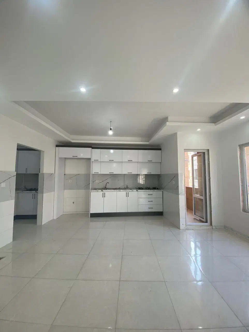 آپارتمان ۱۶۰ متر میدان جهاد شهدای گمنام سند دار|فروش آپارتمان|رشت, سیا اسطلخ|دیوار