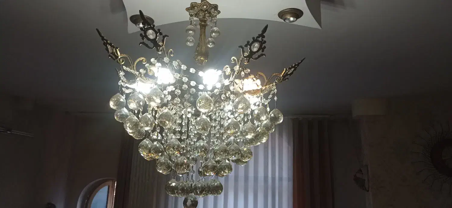 لوستر درجه یک ریخته گری برنزی هشت پره|لوستر و چراغ آویز|فردیس, فردیس|دیوار