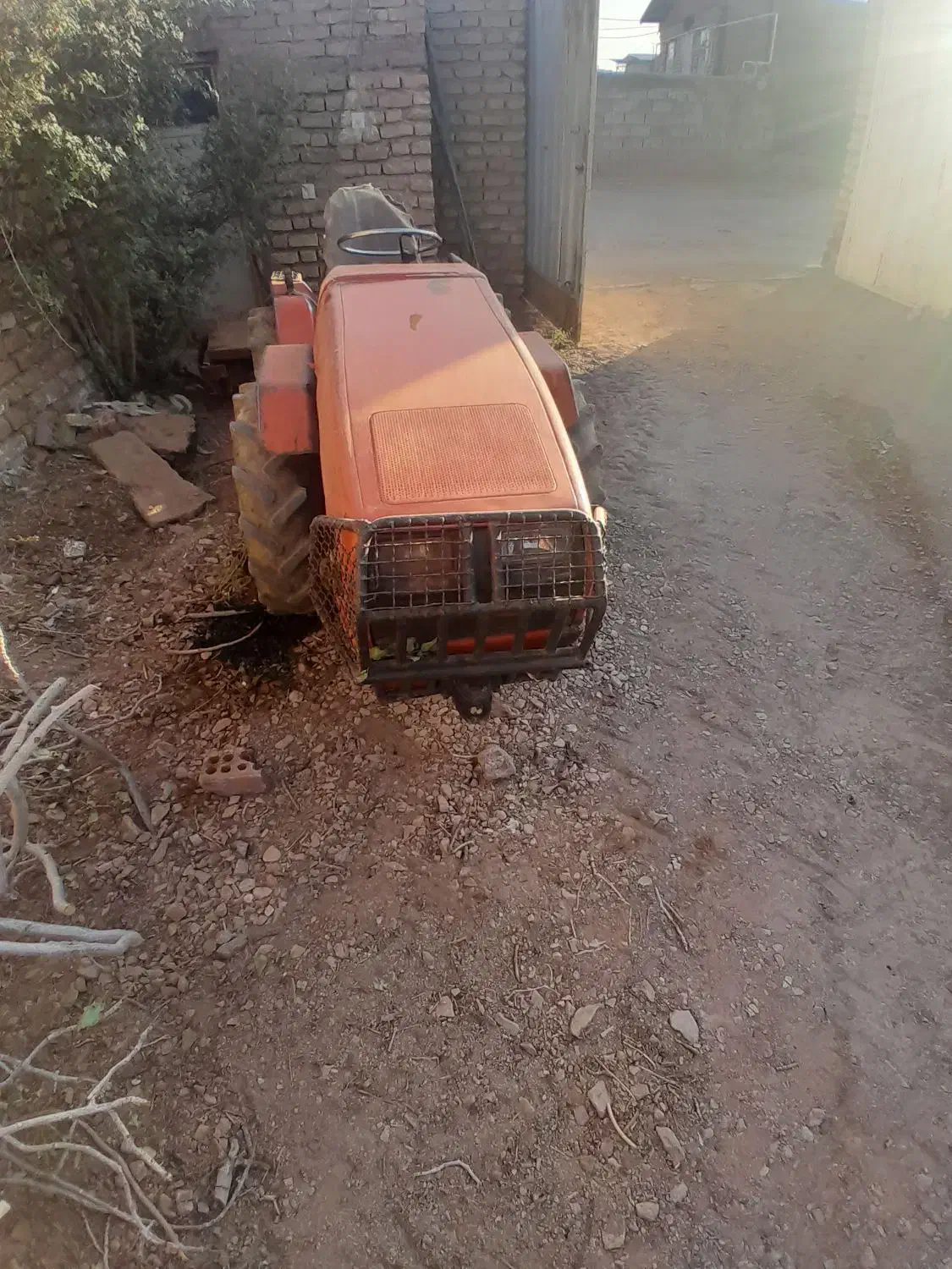 گلدونی ۳۴۱|خودرو سنگین|زرند, |دیوار