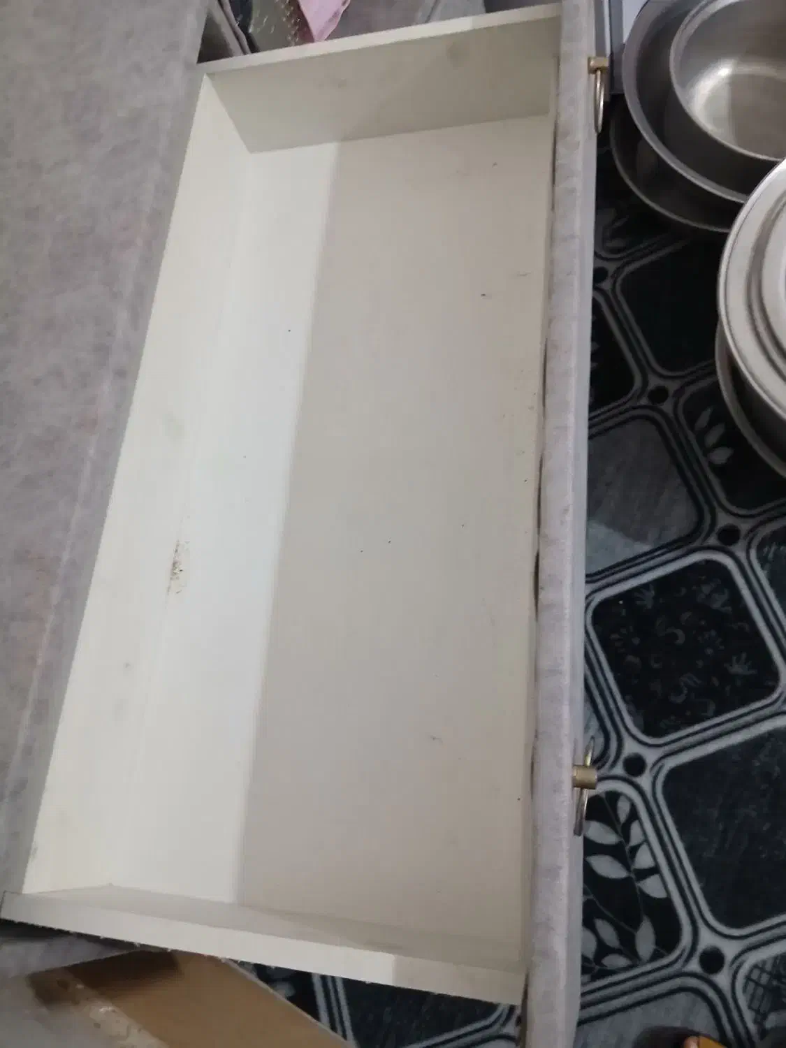 دراور|جاکفشی، کمد، دراور|تاتار علیا, |دیوار