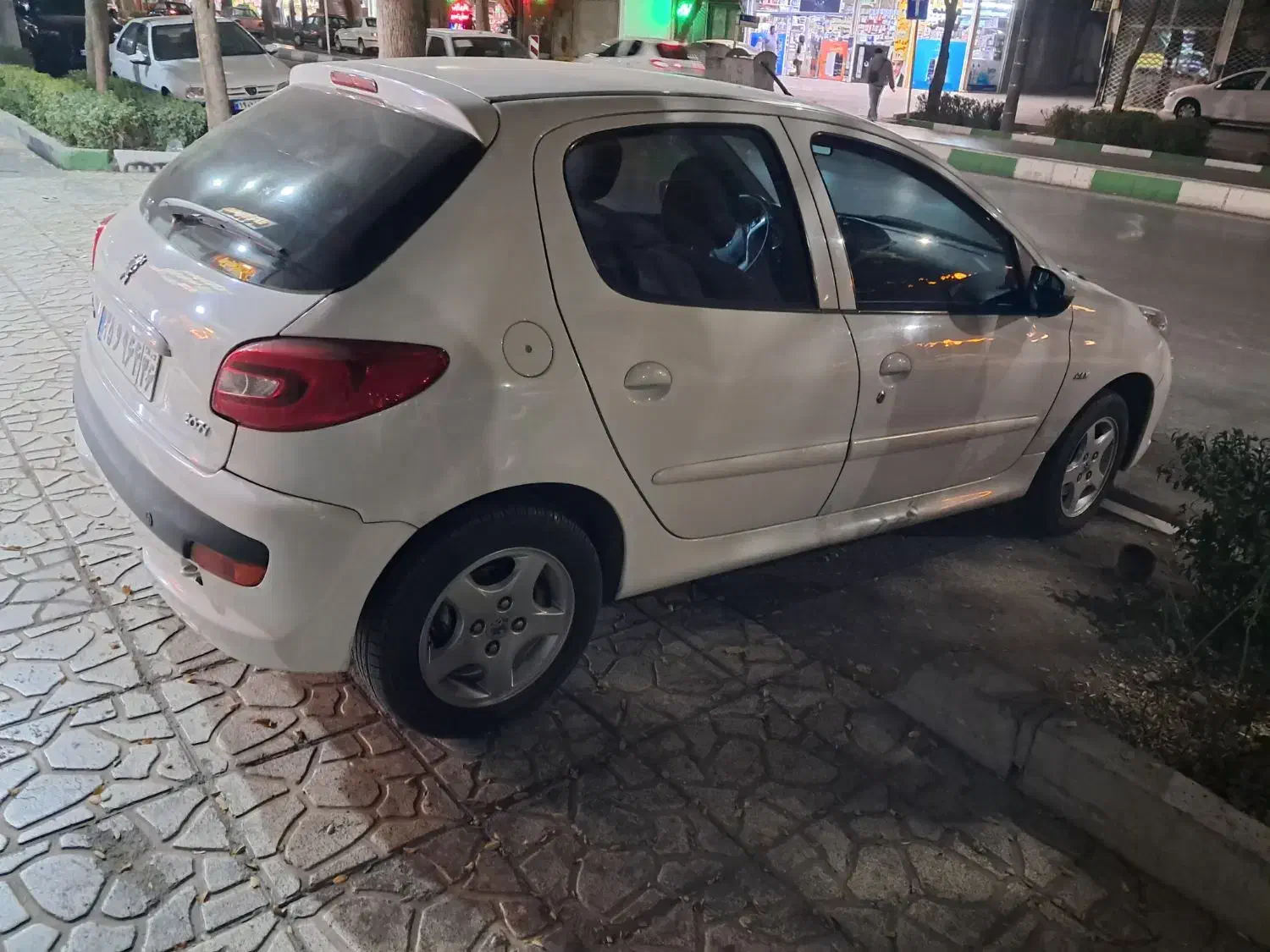 ۲۰۷ اتومات|خودرو سواری و وانت|مشهد, سعد آباد|دیوار