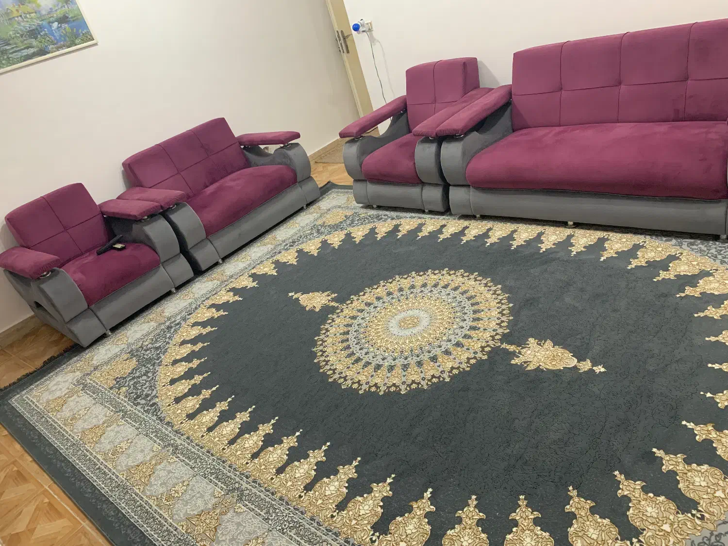 مبل۷نفره با پارچه نانو|مبلمان خانگی و میز عسلی|رشت, سلیمانداراب|دیوار