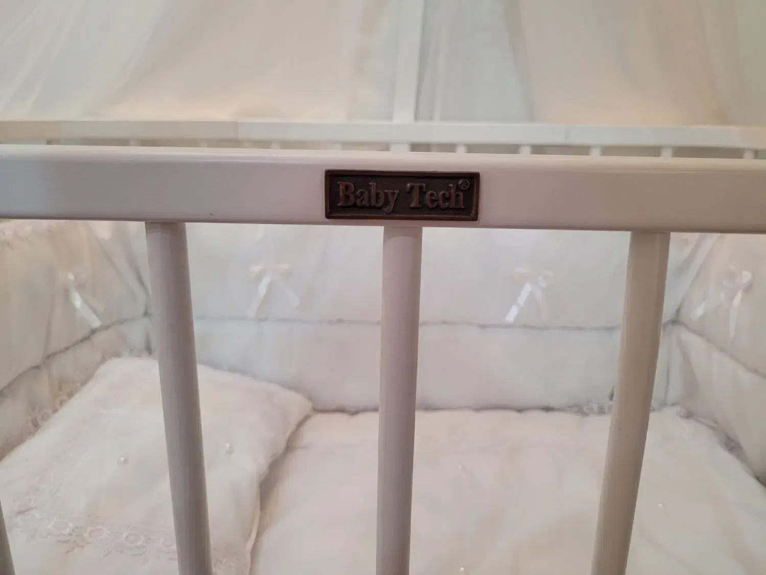 تخت و گهواره بیبی تچ|تخت و صندلی بچه|قم, دورشهر|دیوار