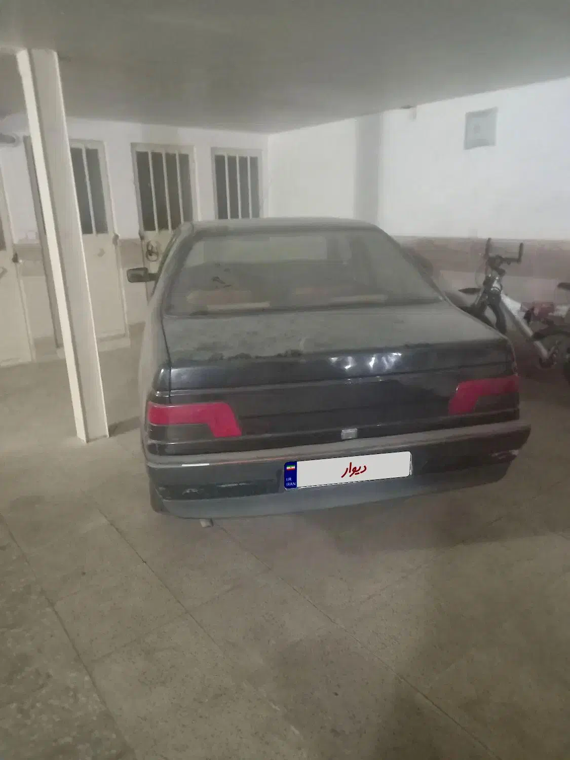 پژو۴۰۵ مدل ۸۱|خودرو سواری و وانت|تهران, صادقیه|دیوار