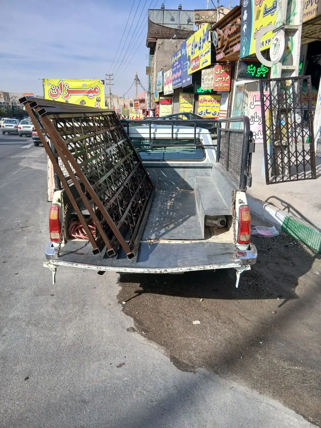 درب اکاردئونی یاشار|خدمات پیشه و مهارت|بومهن, |دیوار