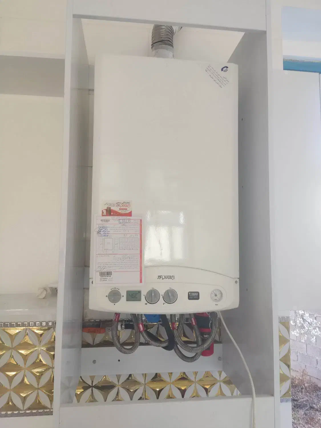 نصب تعمیر فروش پکیج رادیاتور و کلیه لوازم‌برقی‌وگا|آبگرمکن، پکیج، شوفاژ|گناباد, |دیوار