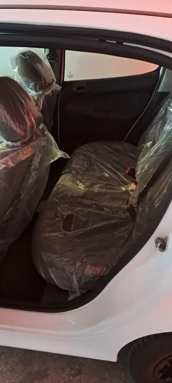 207چهارصدوسه|خودرو سواری و وانت|اراک, |دیوار