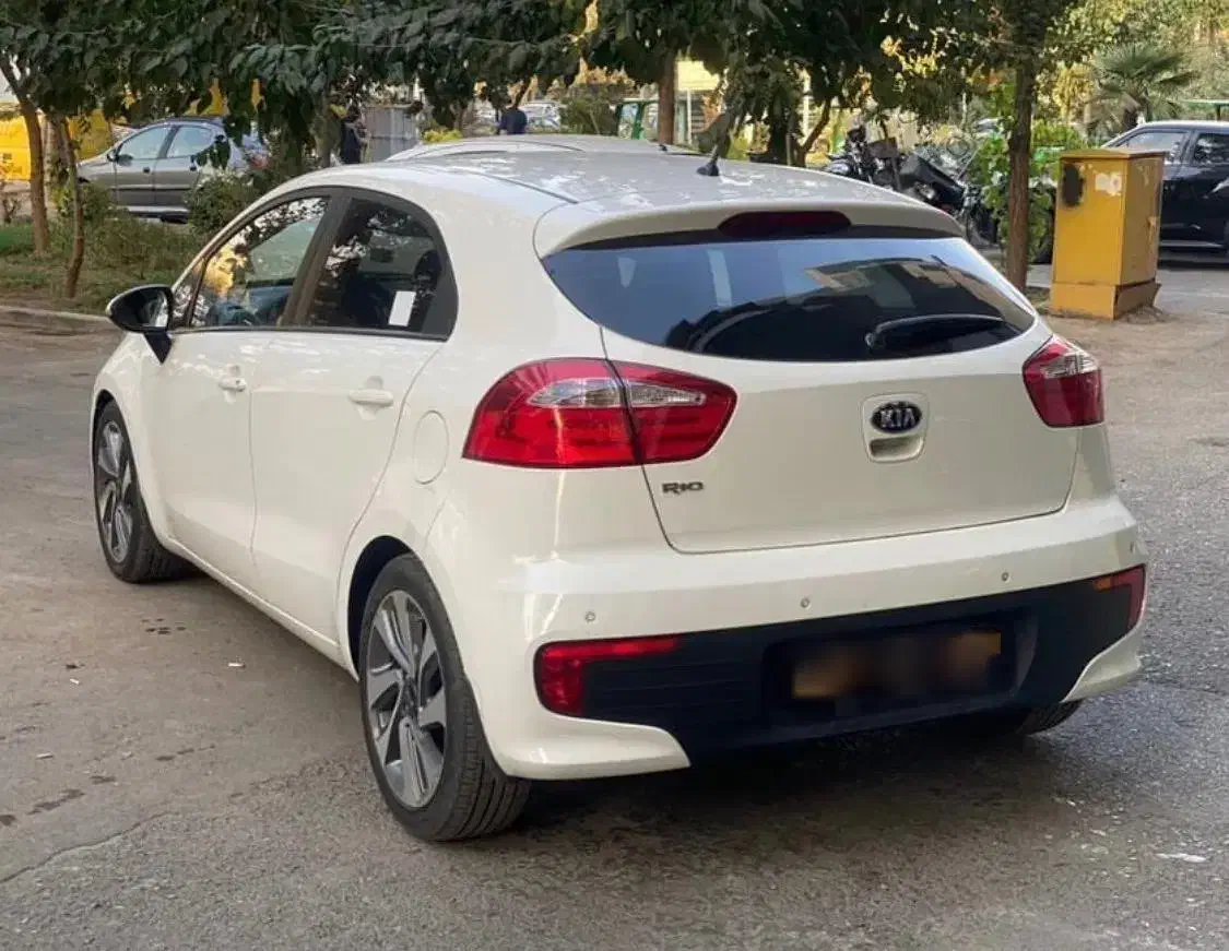 کیا ریو هاچبک|خودرو سواری و وانت|تهران,  امام زاده قاسم (نیاوران)|دیوار