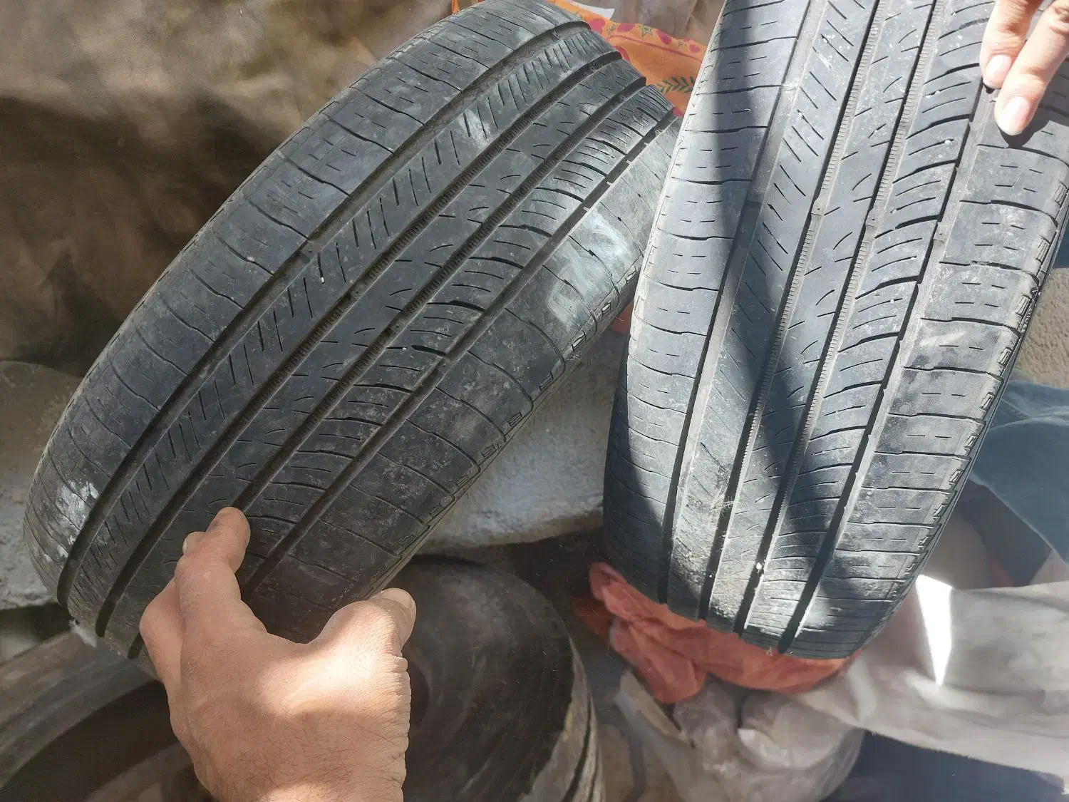 لاستیک ۲۰۵ پژو و سپر عقب پژو|قطعات یدکی و لوازم جانبی|بجنورد, |دیوار