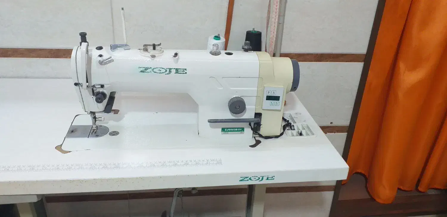 چرخ  خیاطی راسته صنعتی دینام سر خود|لوازم خیاطی و بافتنی|مشهد, هنرور|دیوار