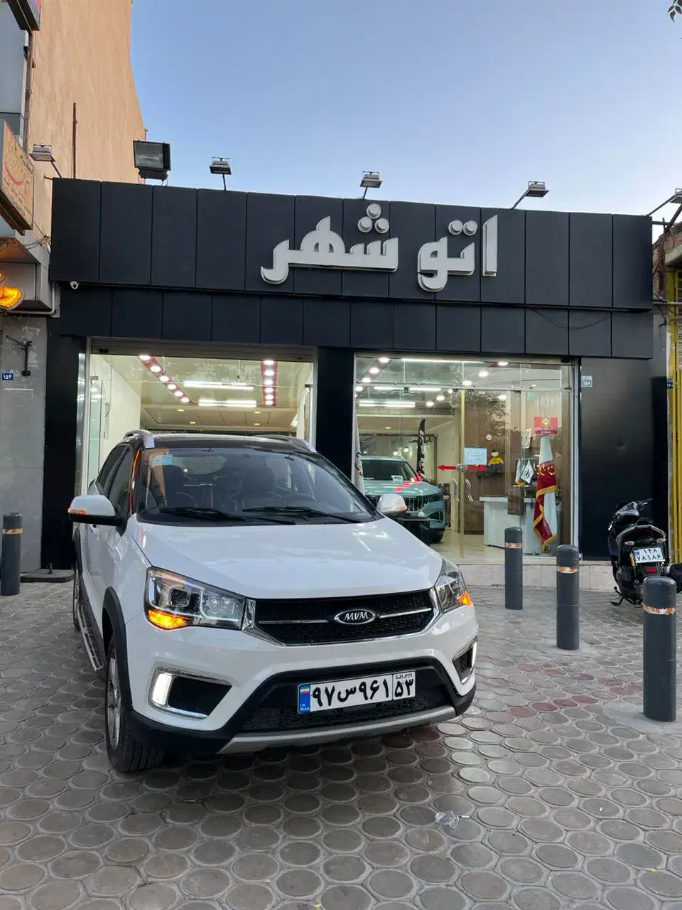 ام وی ام x22 سفید اتوماتیک مدل1400|خودرو سواری و وانت|اصفهان, فرح آباد|دیوار