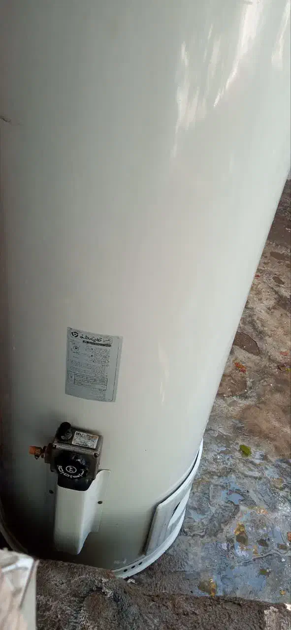 آب گرمن گازی سالم در حد نو|آبگرمکن، پکیج، شوفاژ|عجب شیر, |دیوار