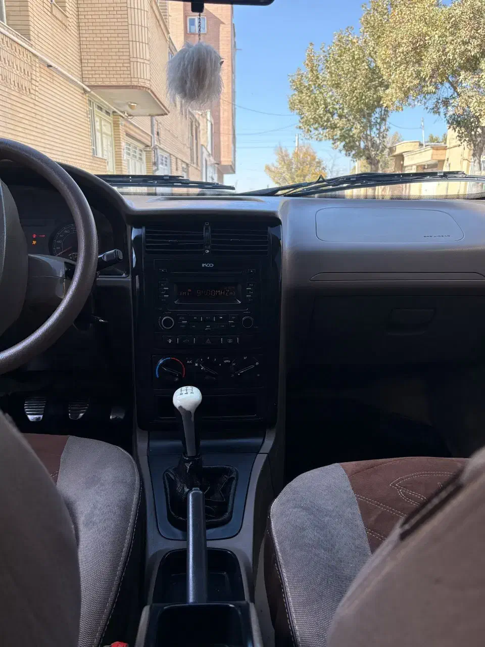 پژو ۴۰۵ جی ال ایکس مدل۹۷|خودرو سواری و وانت|بروجن, |دیوار