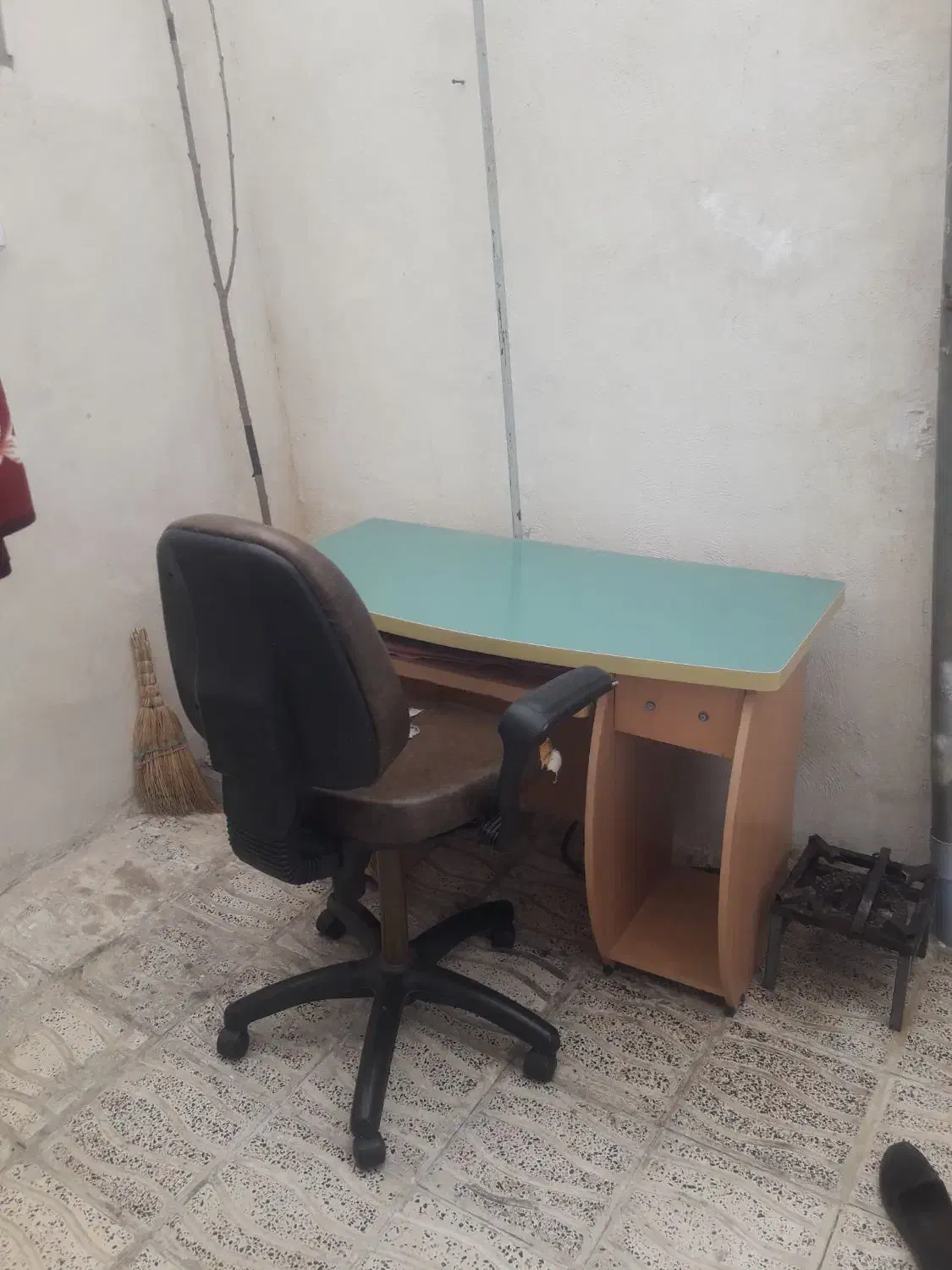 میزکامپیوتر|میز تحریر و کامپیوتر|زنجان, |دیوار