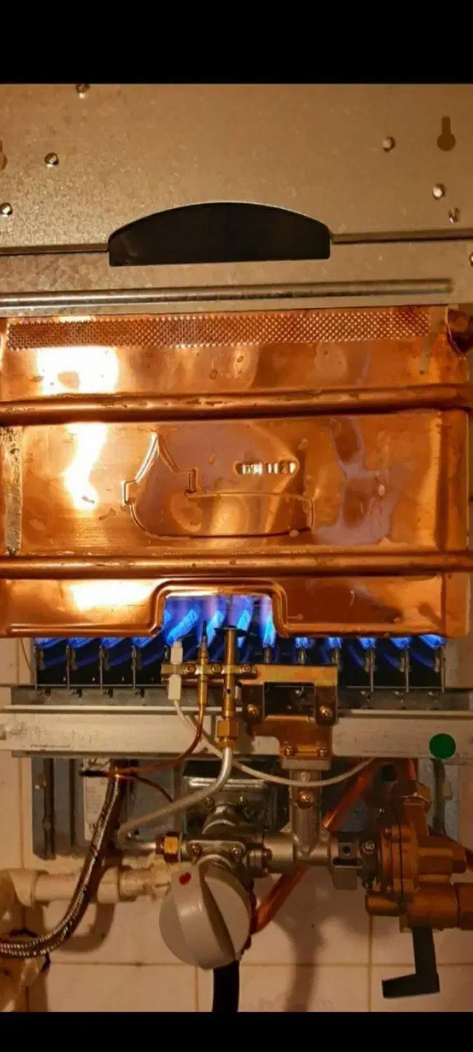 تعمیر وسرویس پکیج،آبگرمکن دیواری وزمینی وبخاری|خدمات پیشه و مهارت|بروجرد, |دیوار