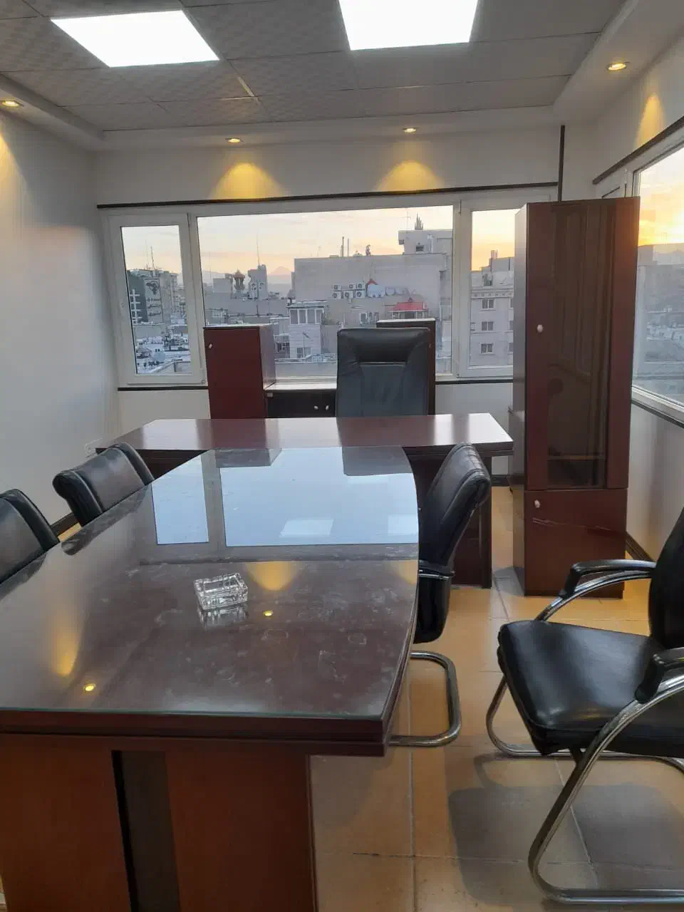 320متر سنداداری مفتح بر سمیه|فروش دفتر کار، اتاق اداری، مطب|تهران, ایرانشهر|دیوار