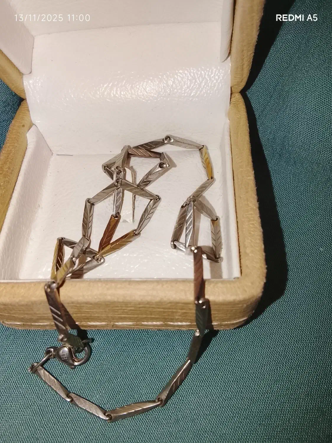 اکسسوری زنانه مردانه|بدلیجات|قم, پردیسان|دیوار