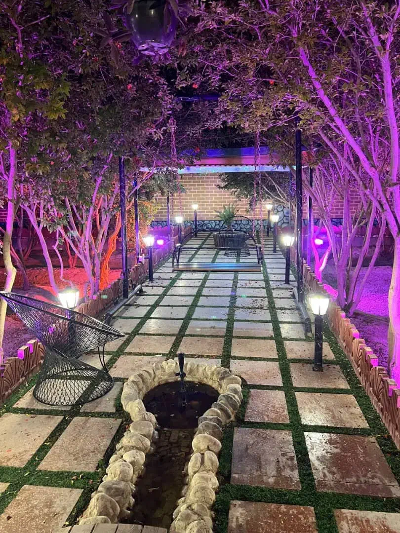 باغ ویلا شیک وتمیز. سویت واستخر دار|اجارهٔ کوتاهمدت ویلا و باغ|اصفهان, قهجاورستان|دیوار