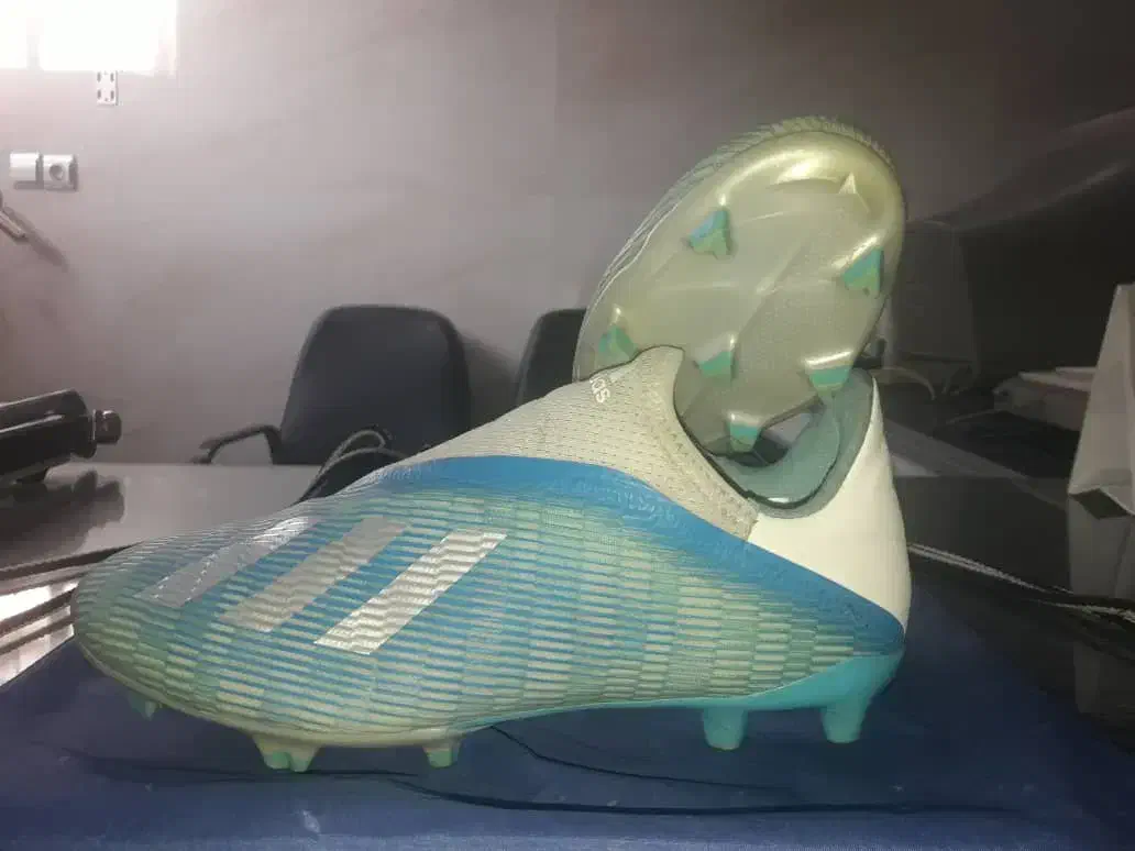 کفش استوکدار اورجینال آدیداسx|کیف، کفش، کمربند|اصفهان, احمدآباد|دیوار