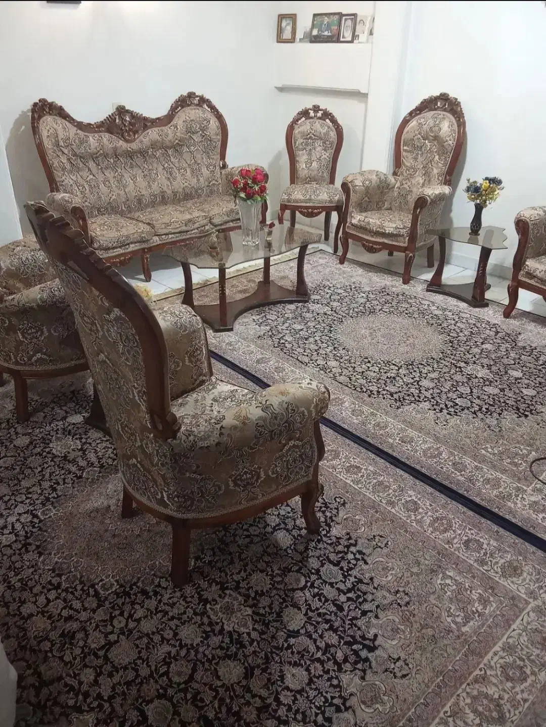 مبل استیل۸نفره همراه باجلو مبلی وعسلی ویترین چوبی|مبلمان خانگی و میز عسلی|تهران, تهرانسر شرقی|دیوار