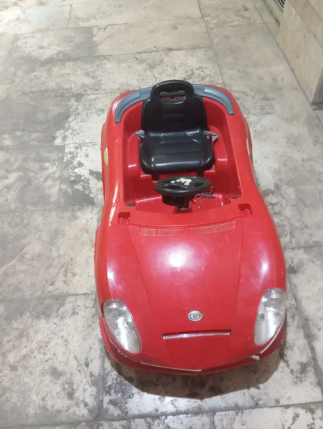 ماشین شارژی|اسباب‌بازی بچه|قم, انسجام|دیوار