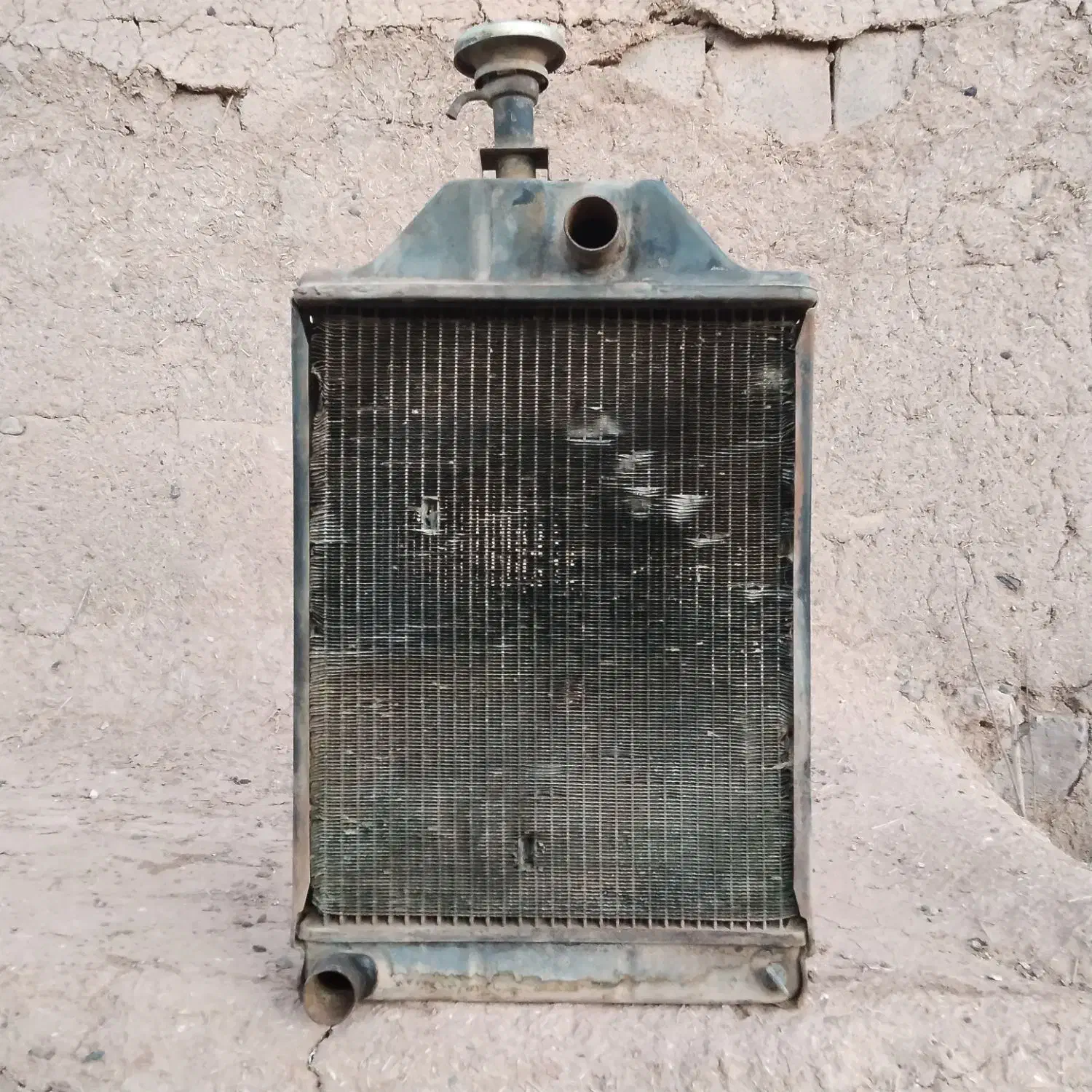 رادیاتور|قطعات یدکی و لوازم جانبی|قروه, |دیوار