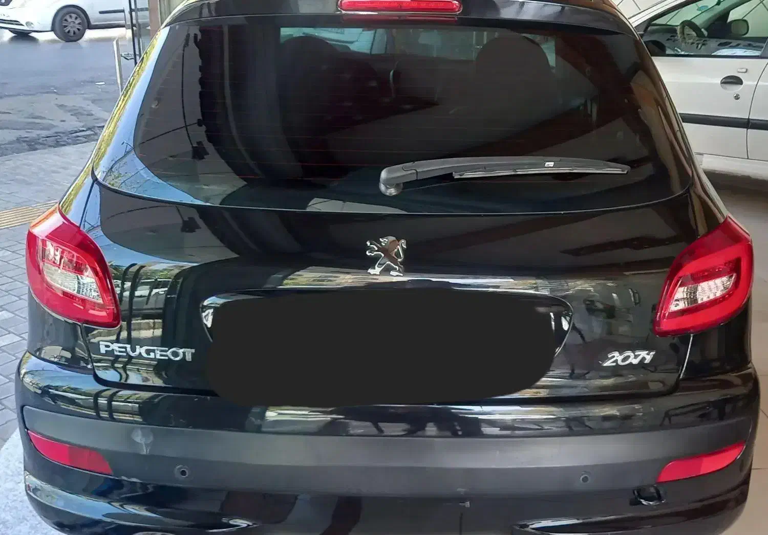 207 اتومات|خودرو سواری و وانت|شیراز, باغ تخت|دیوار