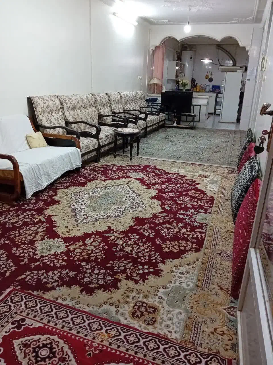 اجاره سوئیت و اپارتمان از ۷۰۰|اجارهٔ کوتاهمدت آپارتمان و سوئیت|اصفهان, شهید رجایی|دیوار