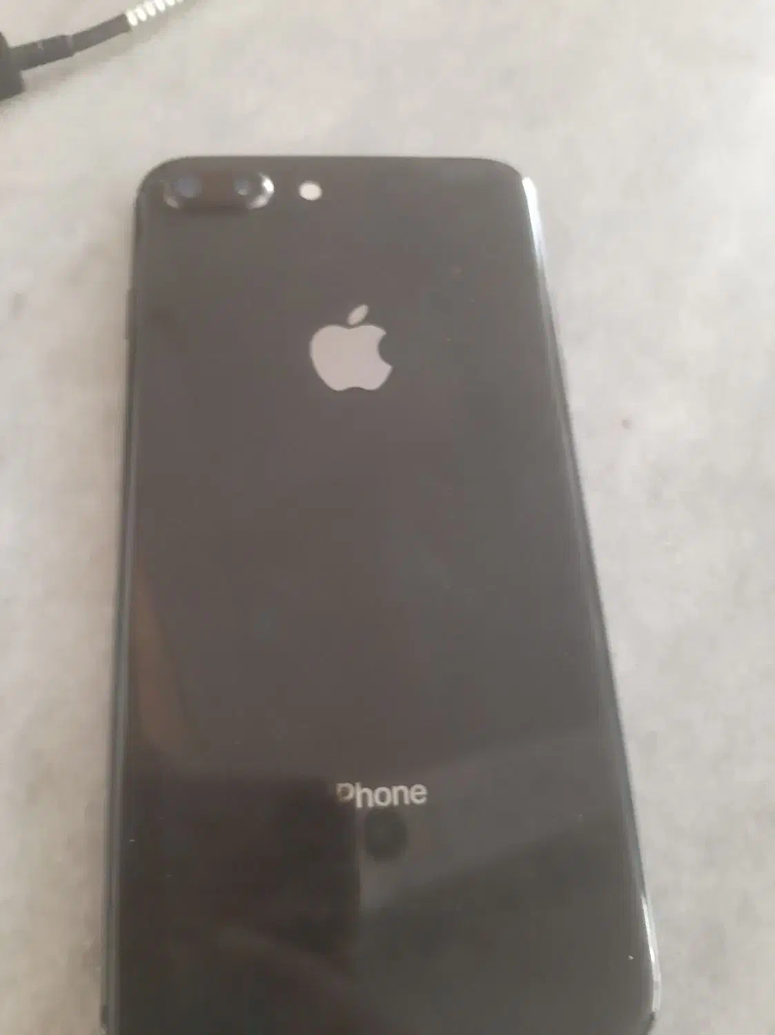 اپل iPhone 8 Plus با حافظهٔ ۶۴ گیگابایت|موبایل|سنندج, |دیوار