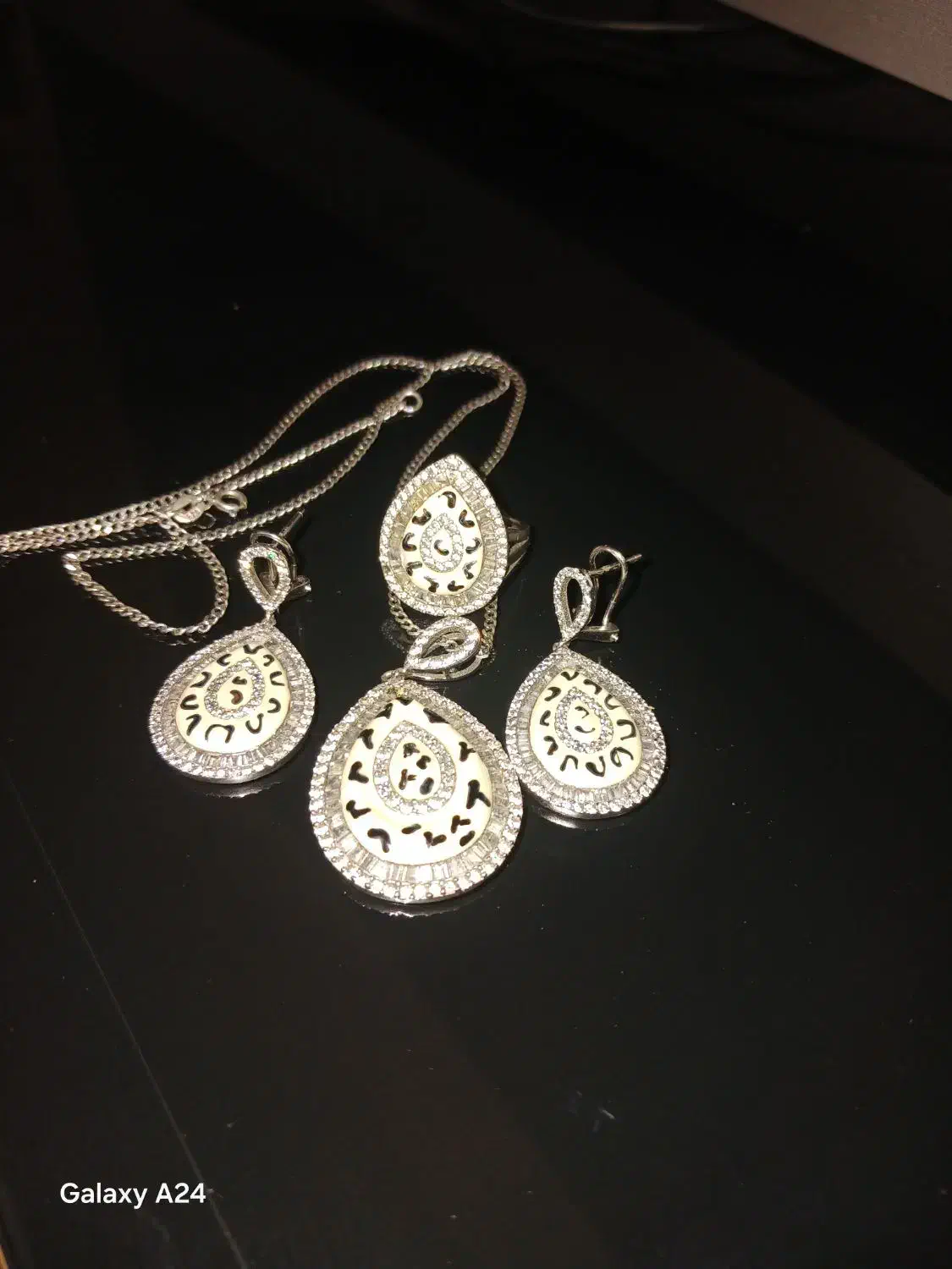 سرویس نقره|بدلیجات|خرم‌آباد, |دیوار