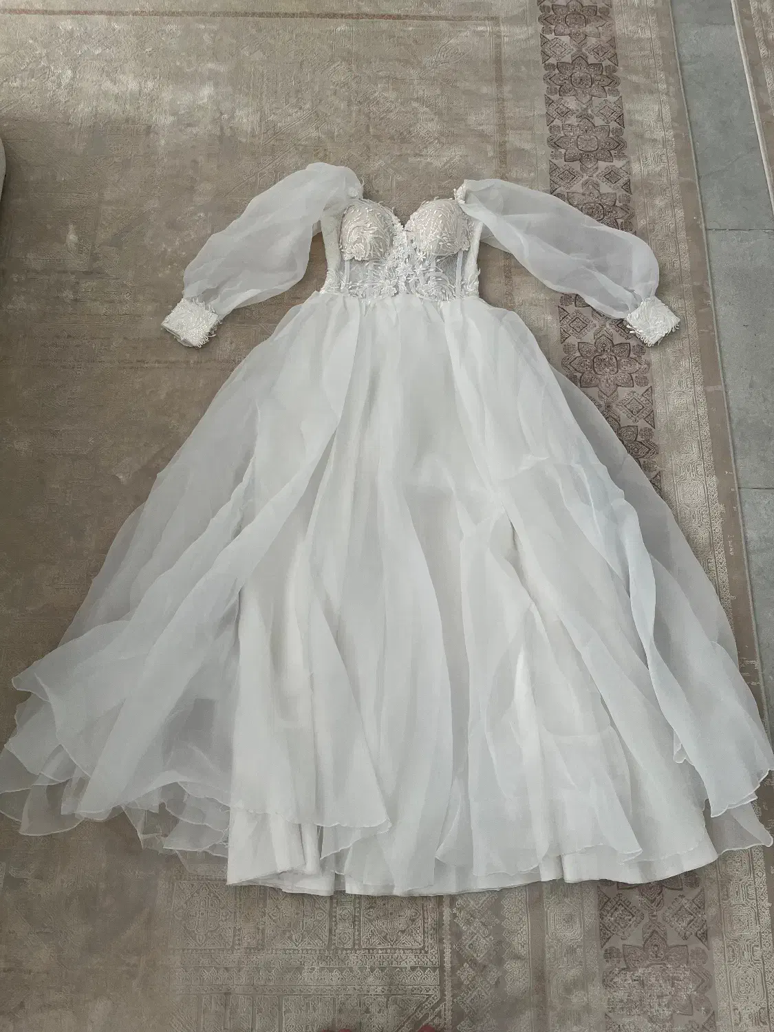 لباس عروس اروپایی بسیار ساده و شیک|لباس|شهریار, شهریار|دیوار