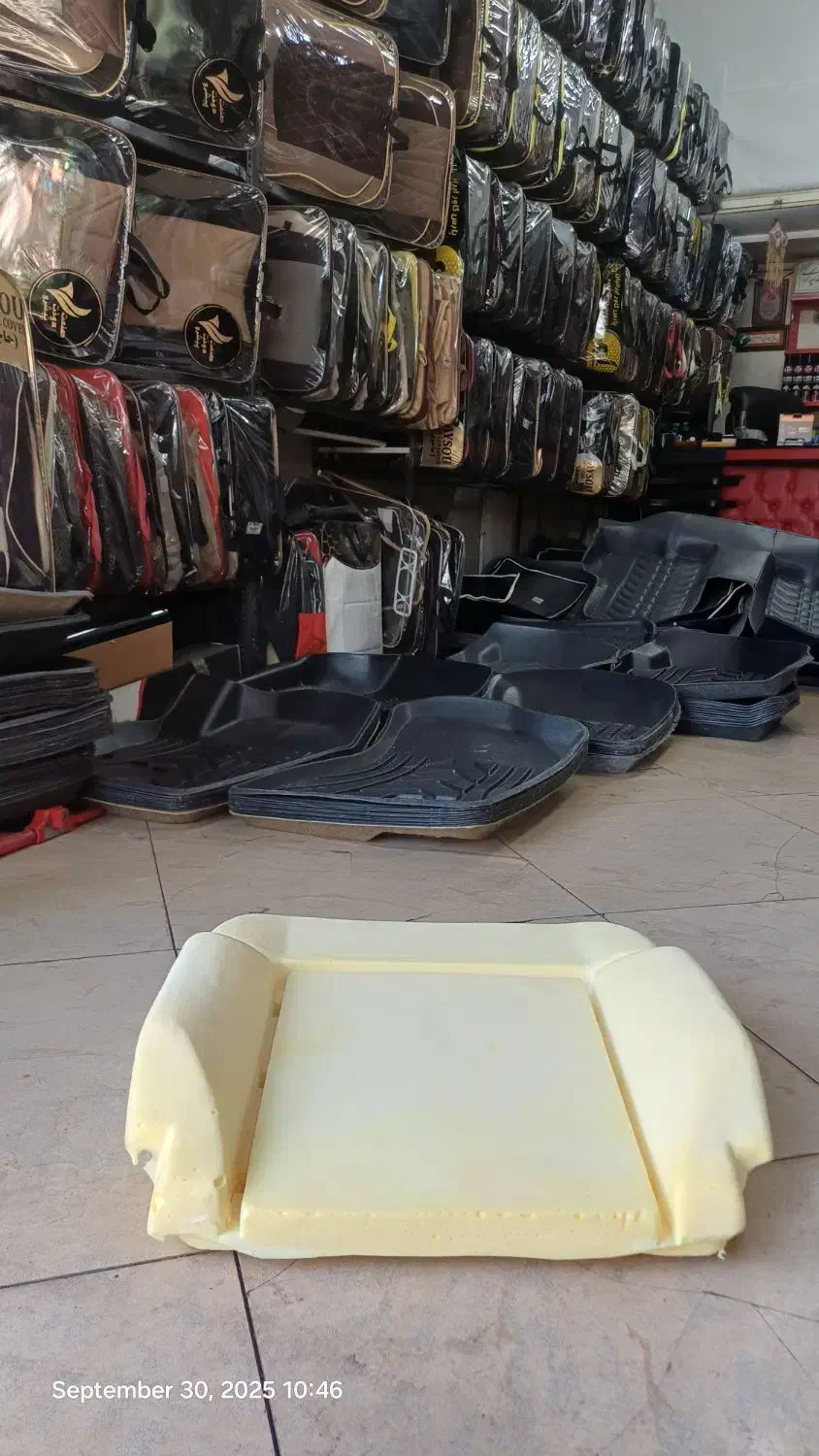 فوم وتعمیرات صندلی خودرو ایرانی،چینی،آلمانی،ژاپنی|خدمات موتور و ماشین|تهران, یافت آباد شمالی|دیوار