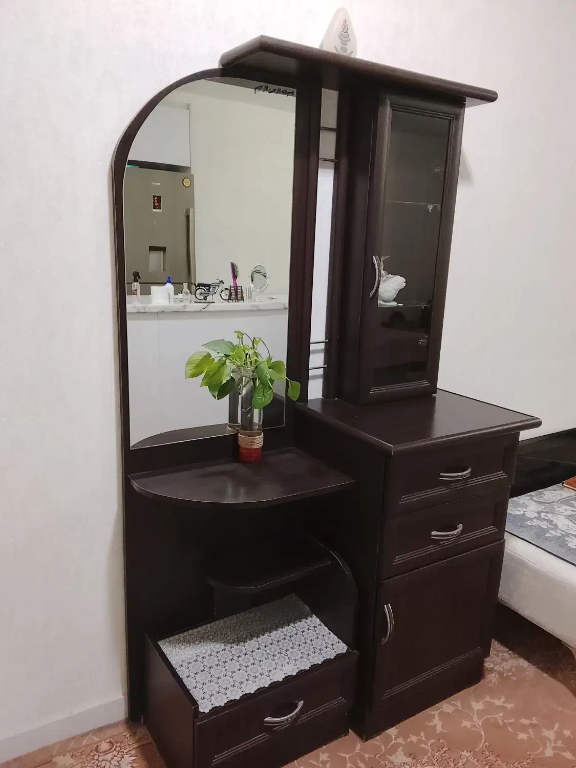 کمد اینه دار در حد نو|بوفه، ویترین، کنسول|تهران, شهرک ولیعصر جنوبی|دیوار