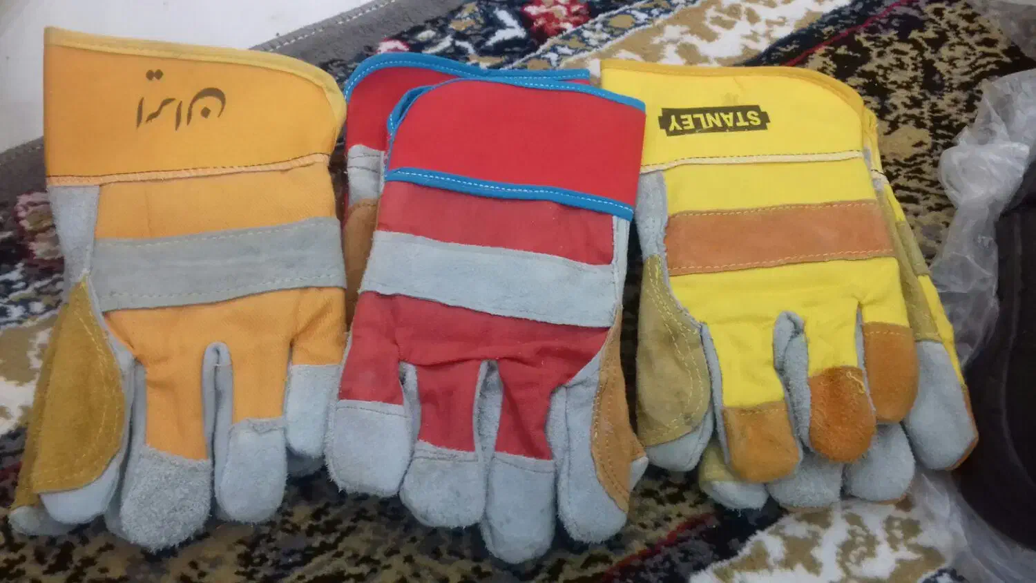 کفش و دستکش ایمنی|کیف، کفش، کمربند|اهواز, کارون|دیوار