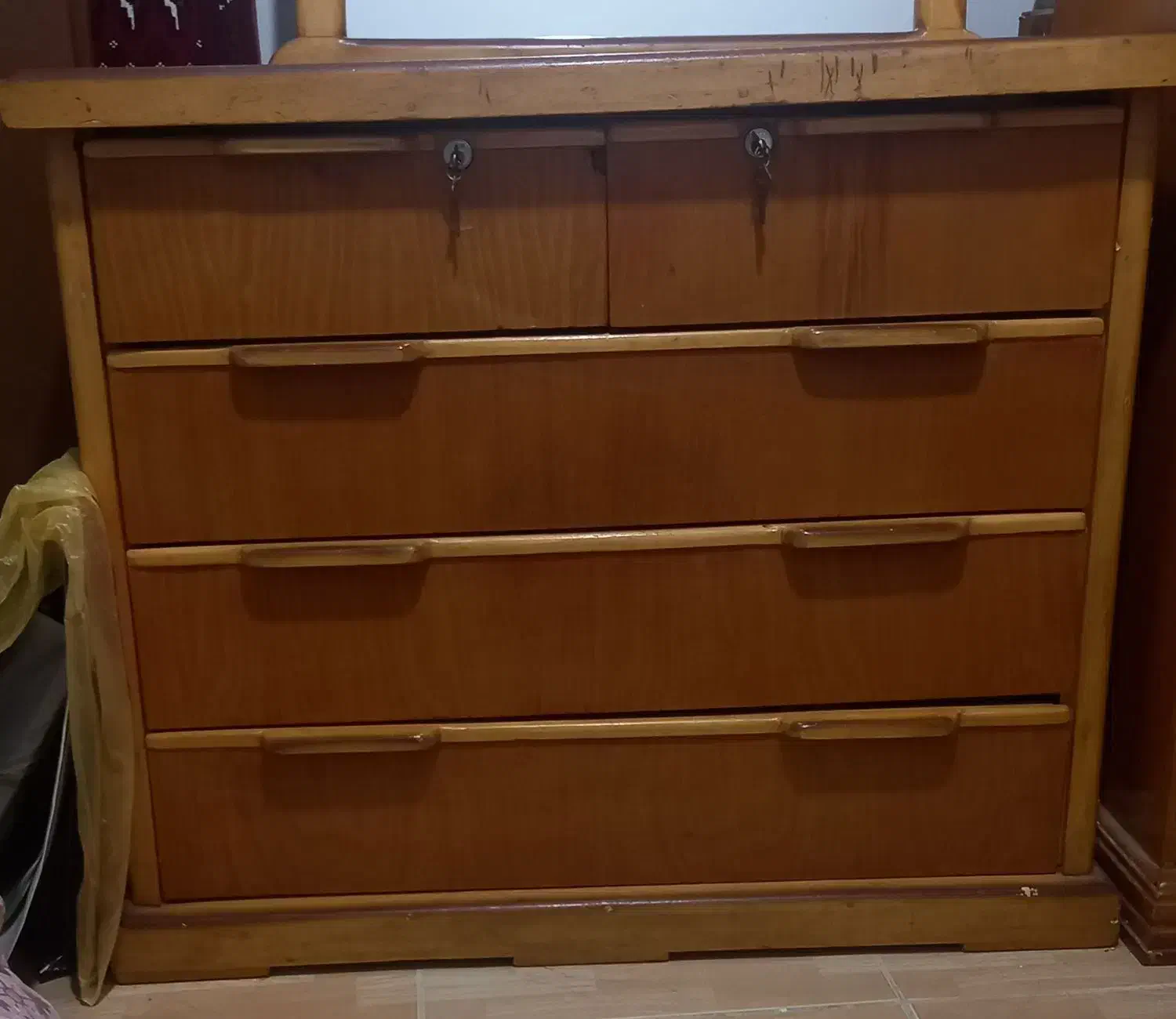 کمد و دراور|جاکفشی، کمد، دراور|گرگان, |دیوار