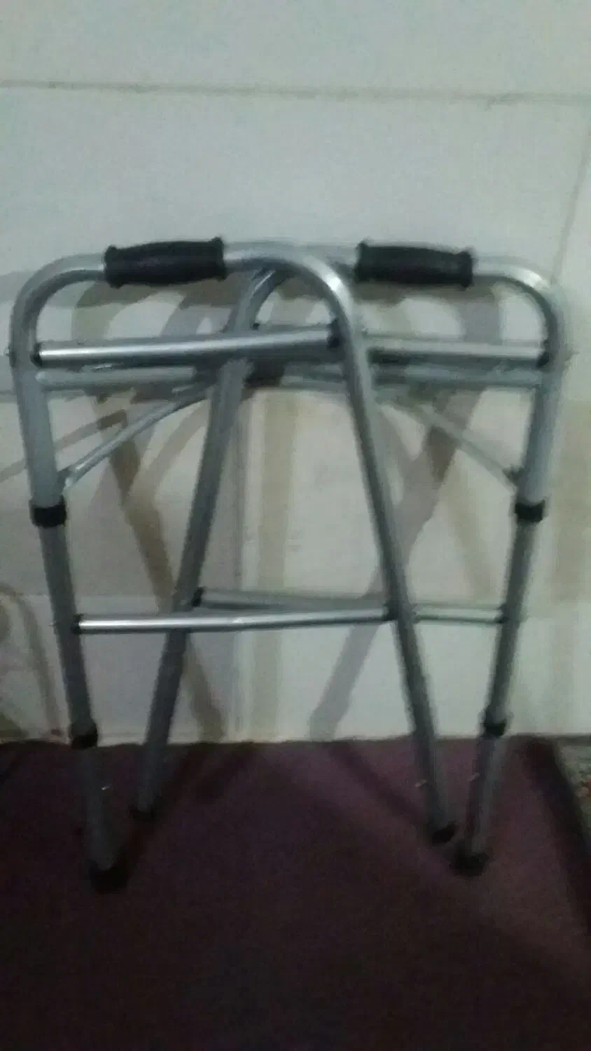 واکر|آرایشی، بهداشتی، درمانی|رباط‌کریم, نصیرشهر|دیوار