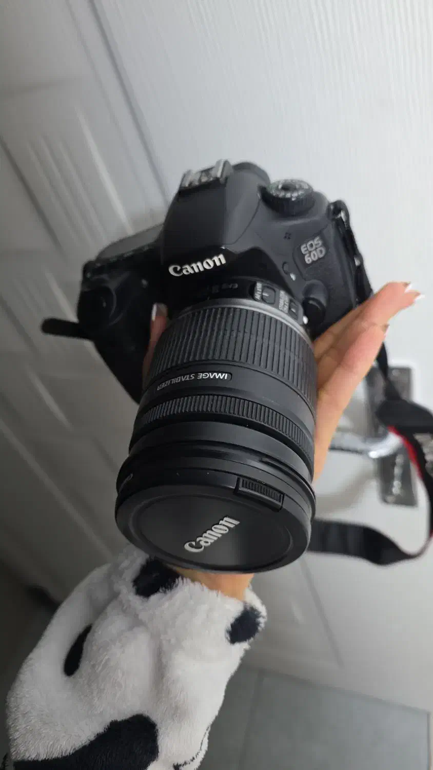 فروش دوربین Canon 60D|دوربین عکاسی و فیلم‌برداری|پردیس, فاز ۲|دیوار