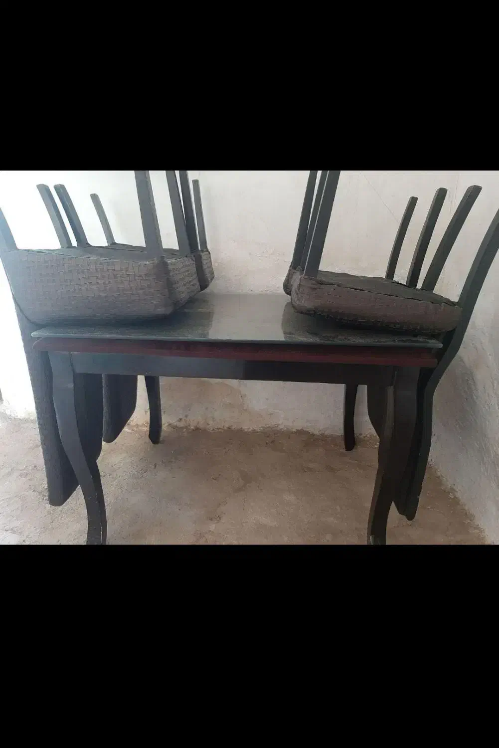 میز ناهارخوری ۴ نفره|میز و صندلی غذاخوری|گرمسار, |دیوار