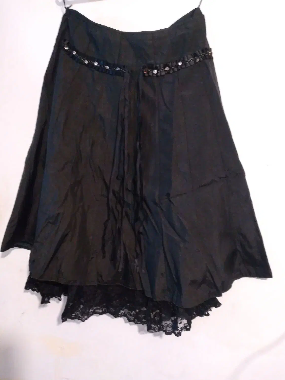 لباسمجلسی|لباس|نیشابور, مازول|دیوار