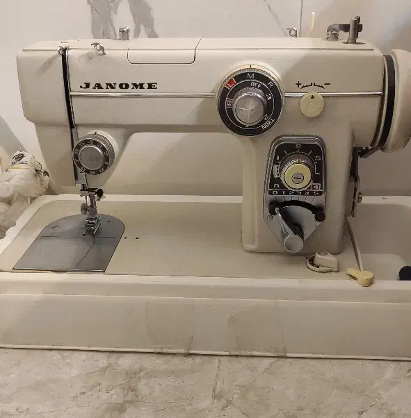 چرخ خیاطی ژانومه680|چرخ خیاطی و ریسندگی|اصفهان, خانه اصفهان|دیوار