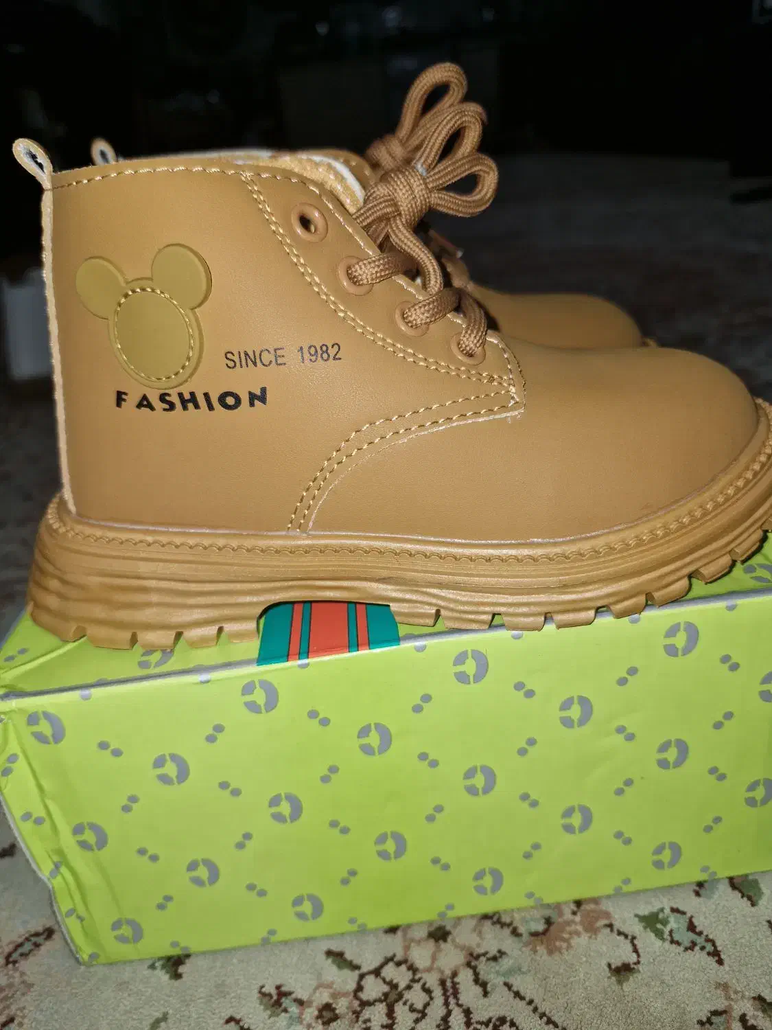 کفش بچگانه|کفش و لباس بچه|املش, |دیوار