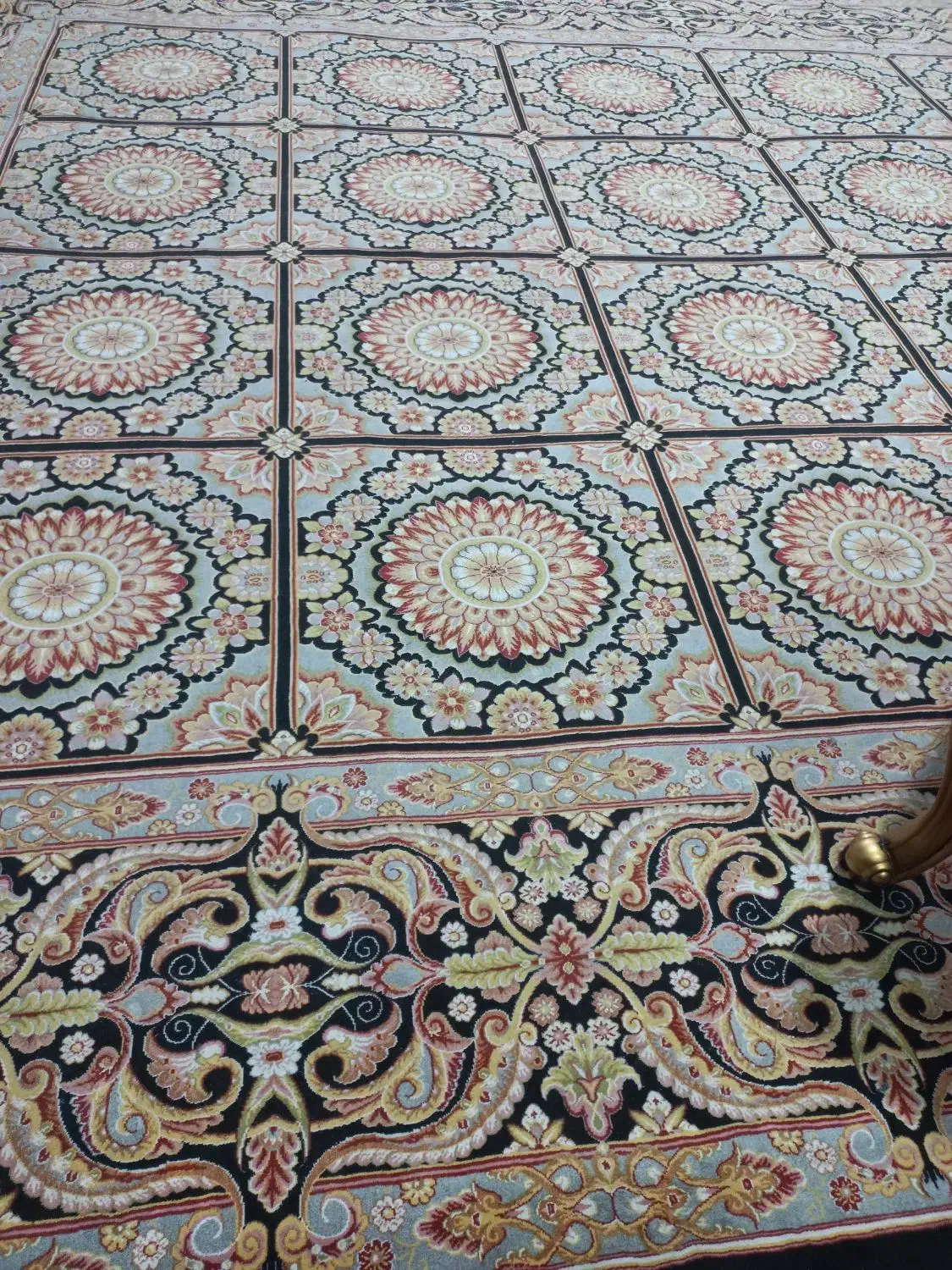 فرش ۱۲متری سالم و زیبا|فرش|پاکدشت, حصار امیر|دیوار