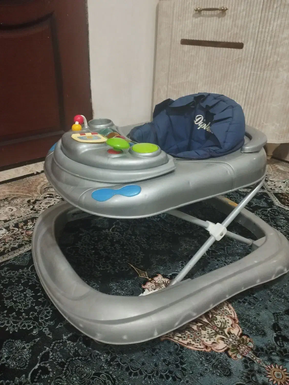 روروک|کالسکه و لوازم جانبی|نورآباد, |دیوار